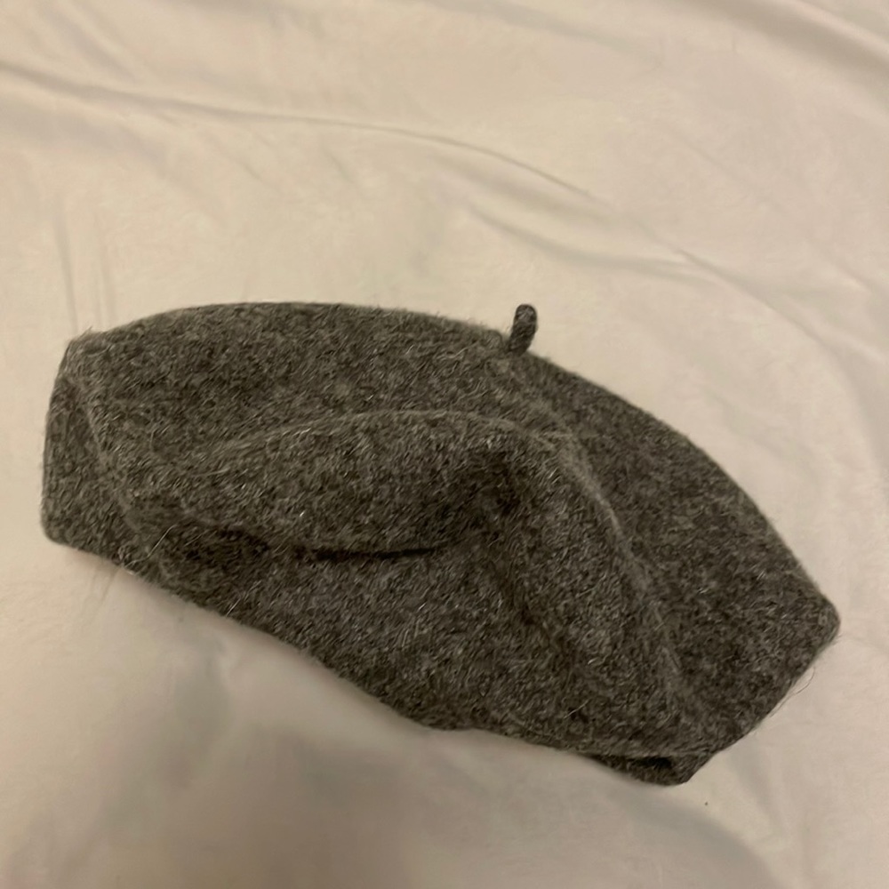 Dark gray Wool beret